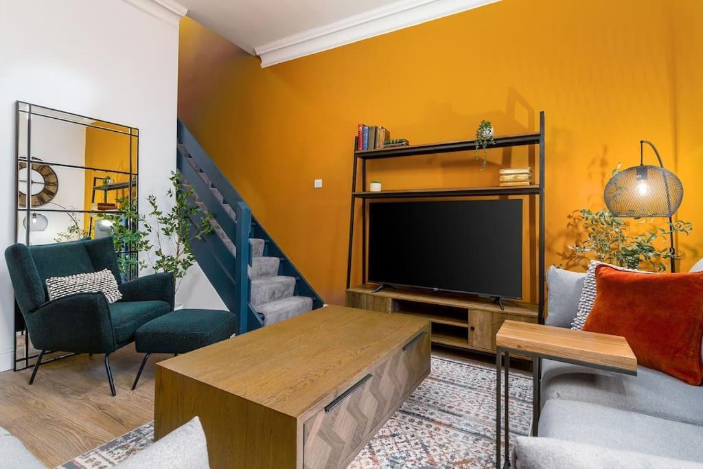 The Stylish 3-Bedroom Maisonette Retreat Stirling Kültér fotó